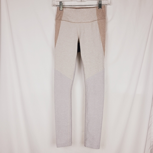Outdoor Voices 7/8 Springs Leggings Ivory Tan Oatmeal Women's Size XS Yoga - Picture 2 of 12